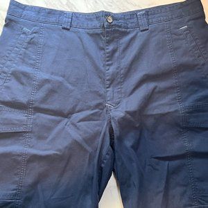 Tommy Bahama Men's Shorts Blue Marlin Flat-Front Chino size 38"